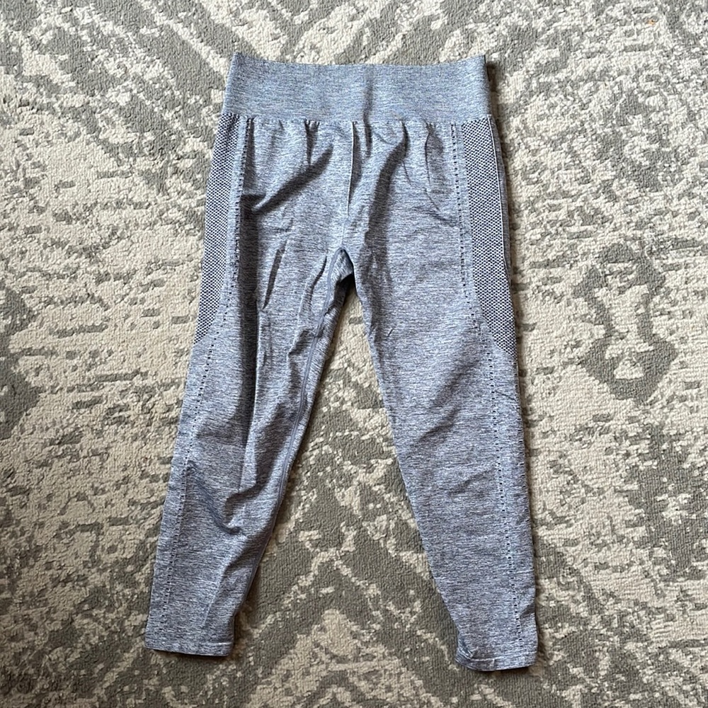 🌸 Cropped Leggings